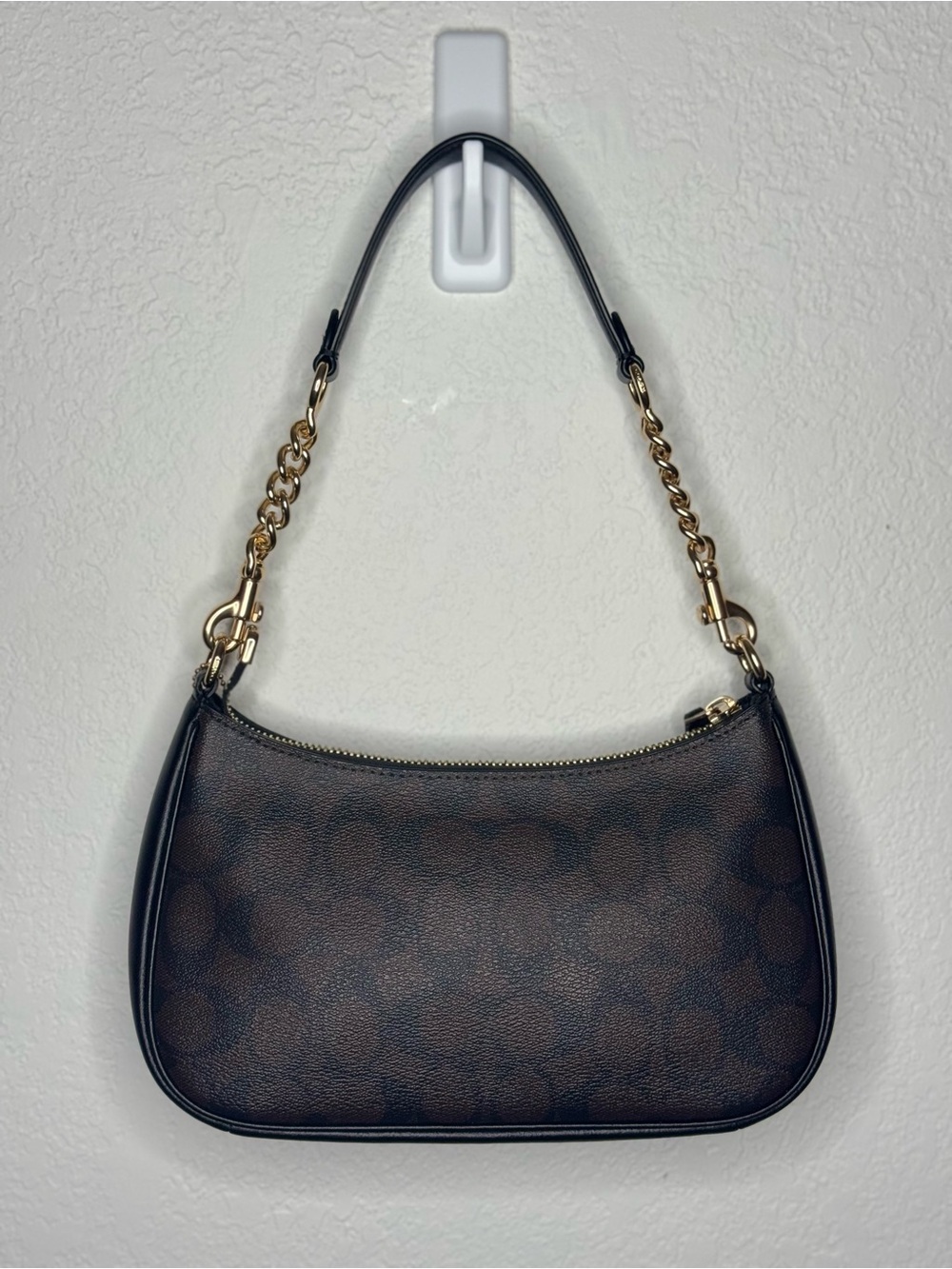 Coach Teri Shoulder Bag - Picture 4 of 4
